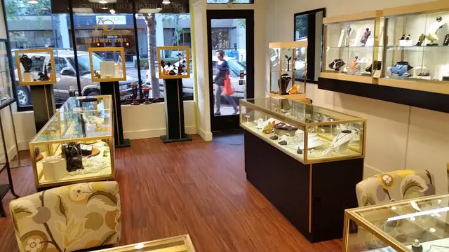 Gordon Aatlo Designs