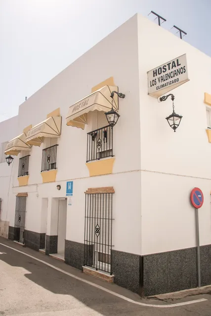 Hostal Casandra – antiguo Hostal Los Valencianos