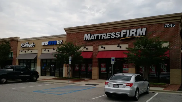 Mattress Firm White Oak Crossing