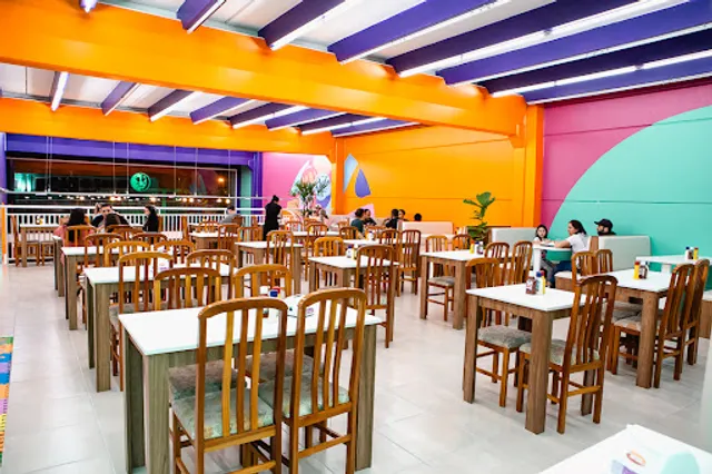 Sorveteria Urca Matteo/ Sorvetes/ Cachorro-quente/ Sobremesas