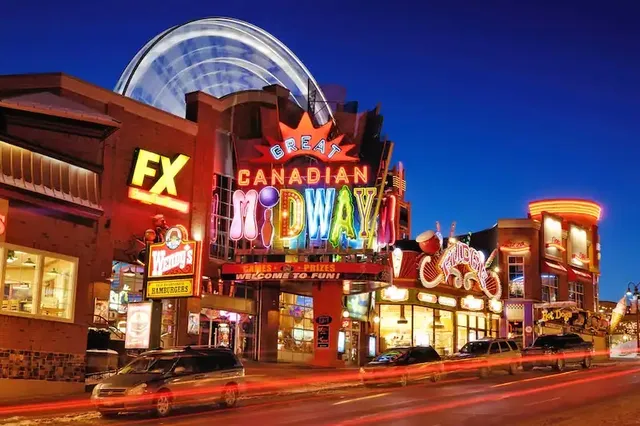 Clifton Hill Niagara Falls Attractions