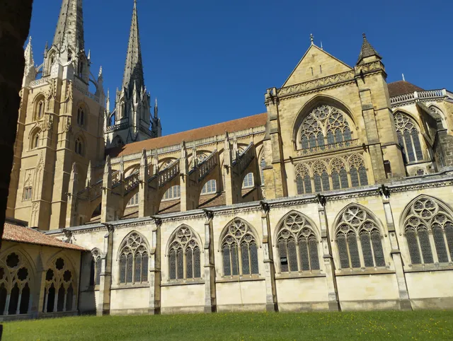 Claustro de la catedral