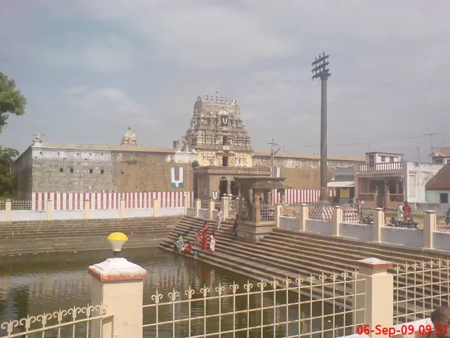 Arulmigu Sri Vijayaraghava Perumal Temple