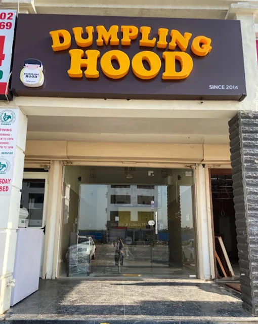 Dumpling Hood Chilli Bistro Cafe