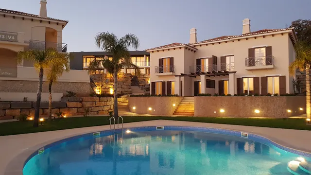 Cascata Village - Condomínio Privado