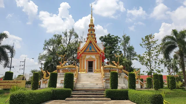 Wat Khlong Thom
