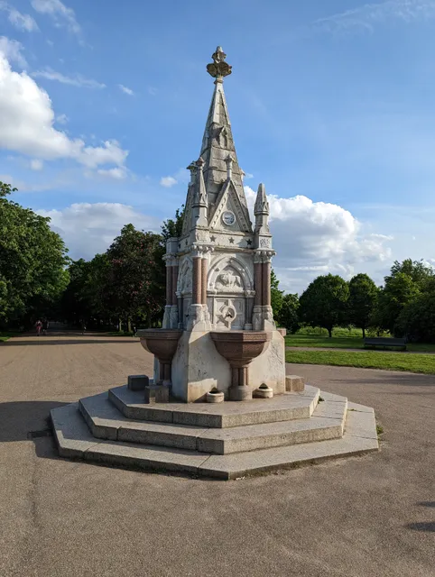 Ready Money Drinking Fountain, Regents Park