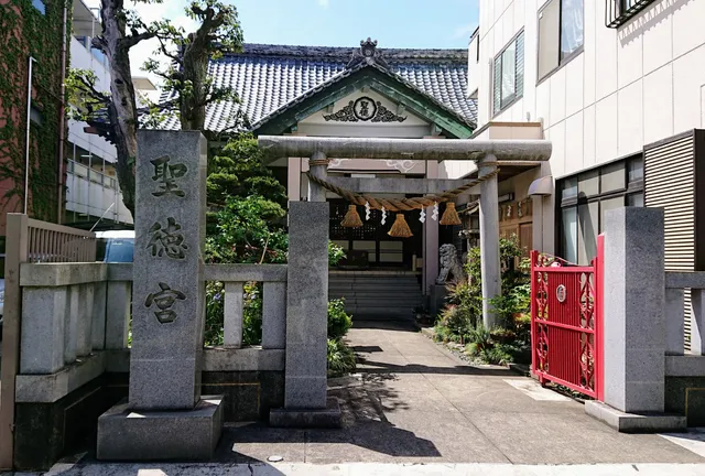 photo-1