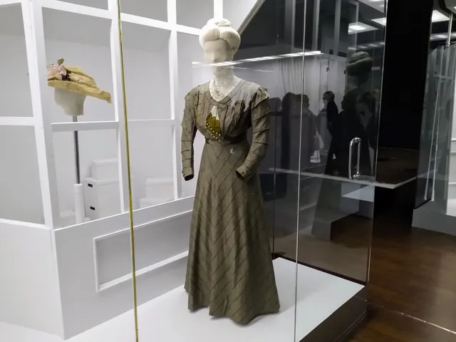 Museo de la Indumentaria Tradicional (MITLE)