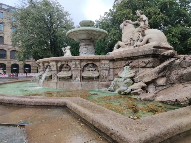 Wittelsbacher Brunnen