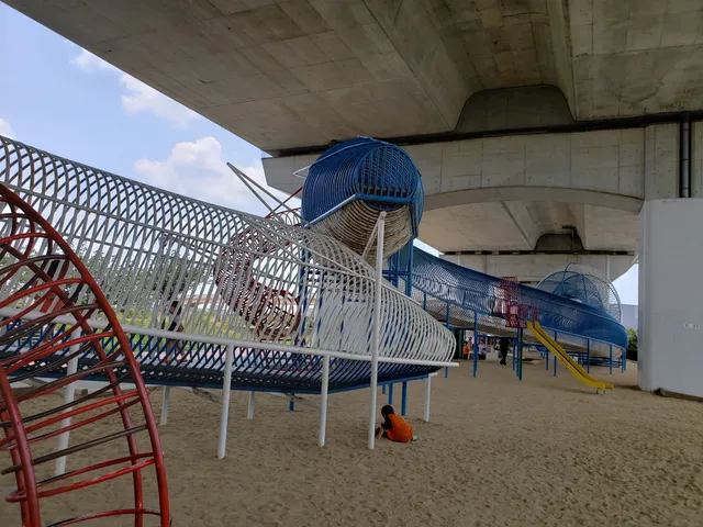 Kawanishi Dragon Land