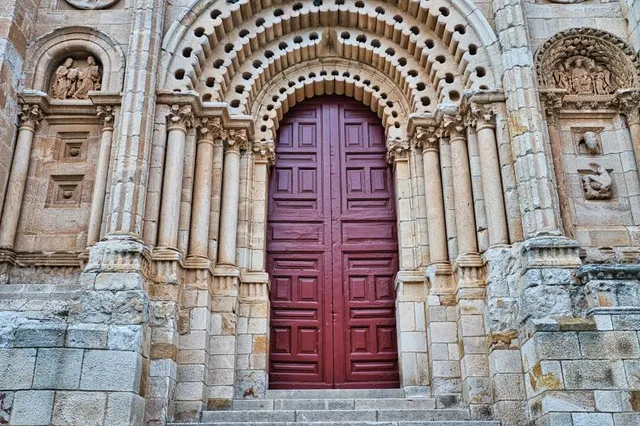 Puerta del Obispo