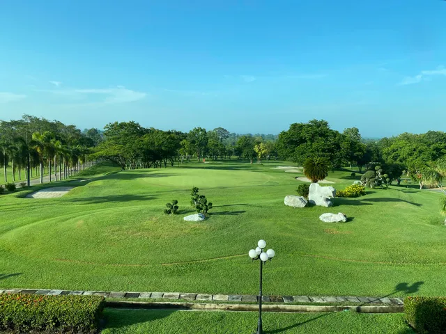 The Khao Cha Ngok Golf Club