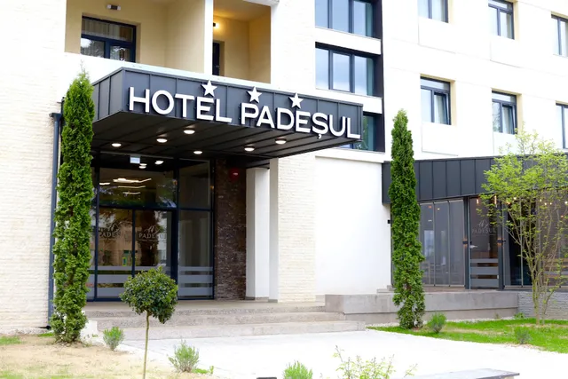 Hotel Padeșul