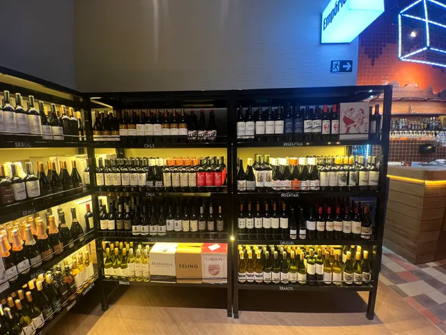 Calle 54 (West Plaza)