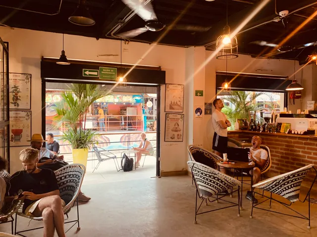 Cafeteria y Laboratorio de Cafe Caficosta