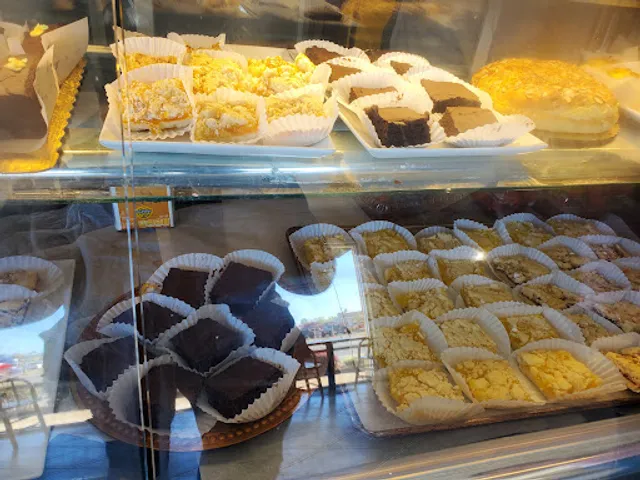 Cavaliere's Bakery & Cafe