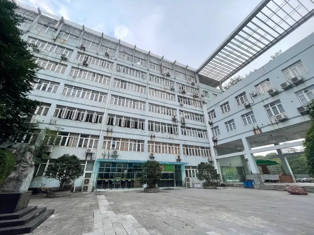 China Three Gorges University