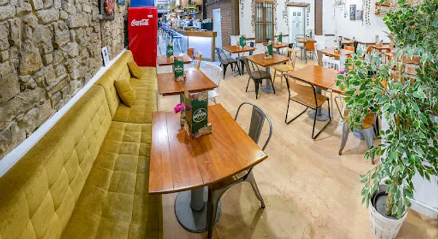 Moyúa Café Restaurante