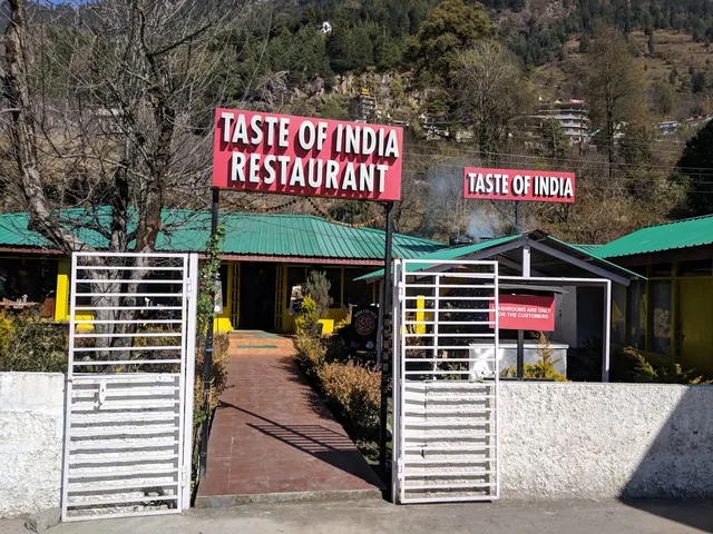 Taste of India, Manali | Indian Restaurant in Manali | Best Cafe in Manali | Indian Food Takeaway
