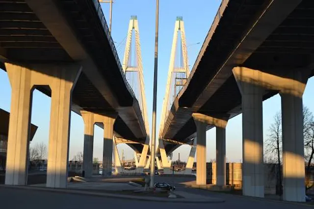 photo-1