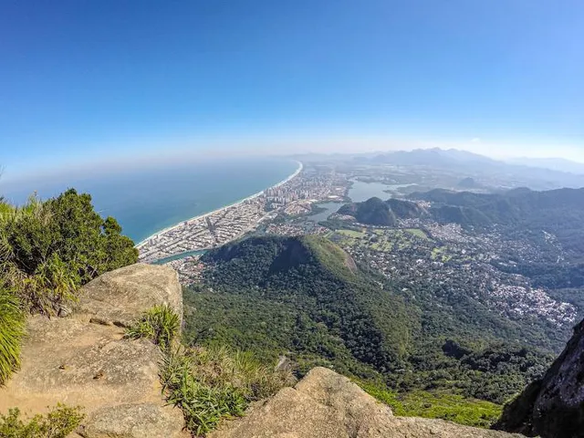 Pico da Pedra