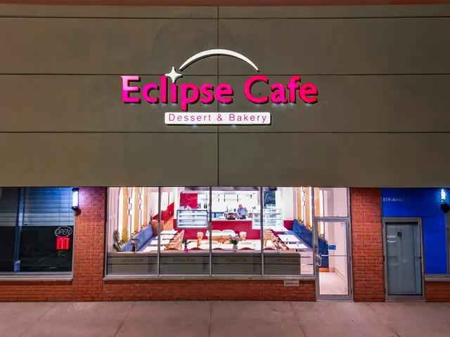 Eclipse Cafe (Dessert & Bakery)