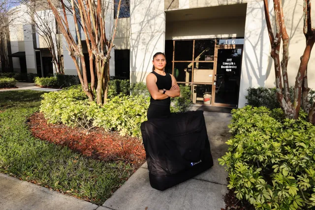 Bodyworks by Allison mobile sports massage and stretch therapist