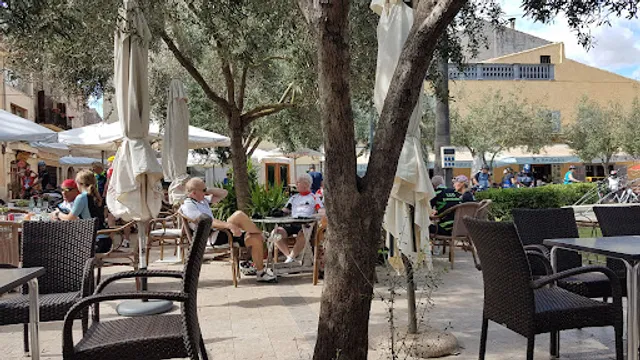 Bar Restaurante Es Casino