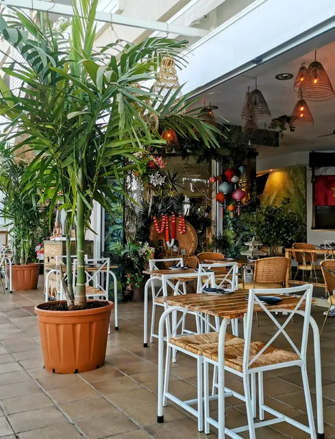 Restaurante Herencia de Vietnam Beach Cocina Vietnamita