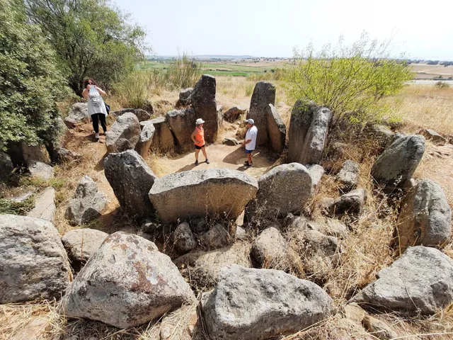 Dolmen de Azután