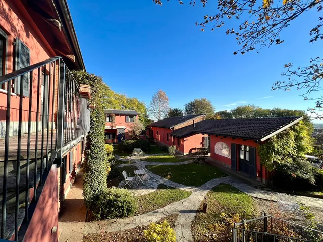 Le Serre Suites & Apartments