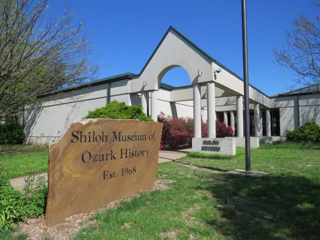Shiloh Museum of Ozark History