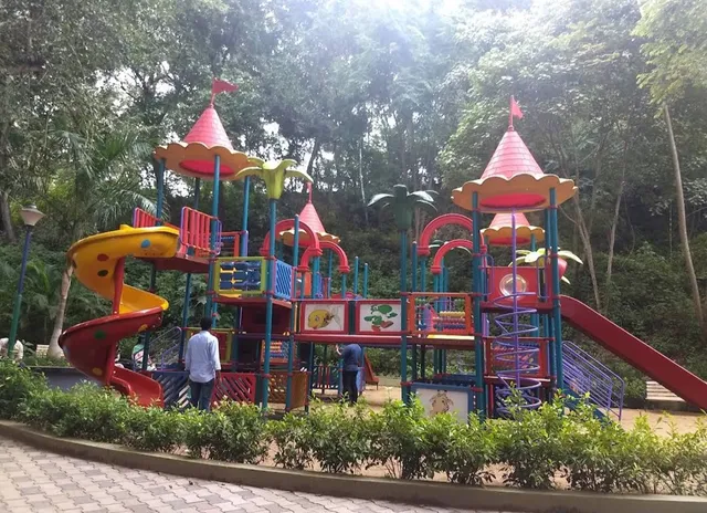 Akkulam Tourist Village