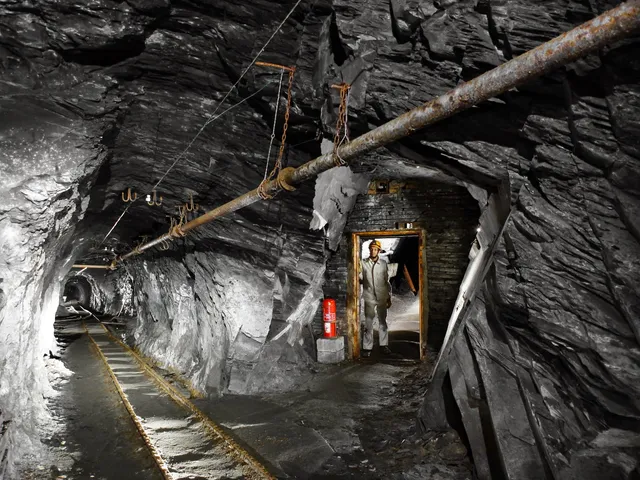 Schieferbau Nuttlar UG (haftungsbeschränkt) - Das Erlebnisbergwerk