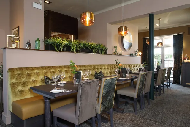 Albany Thames Ditton