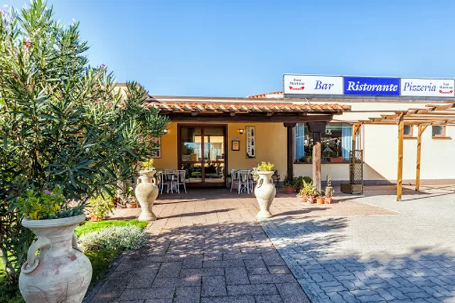 Ristorante Pizzeria Le Cupole - Società Cooperativa Bischisende