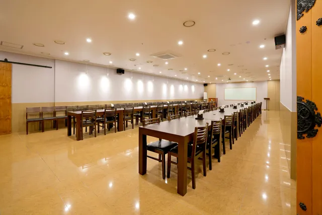 해담채 남부터미널점