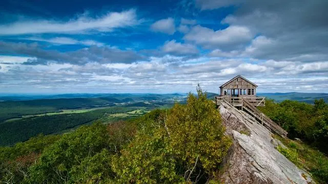 Hanging Rock Raptor Observatory