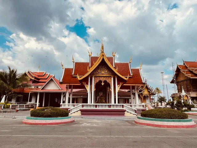 Wat Chaiya Sathan
