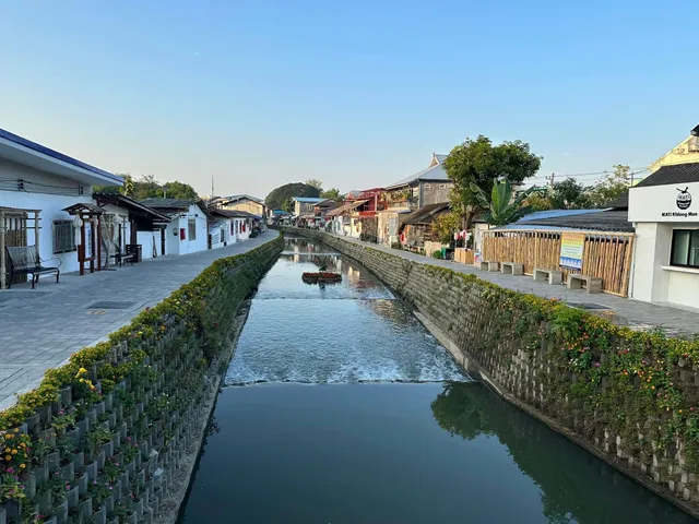 Mae Kha Rakaeng Bridge
