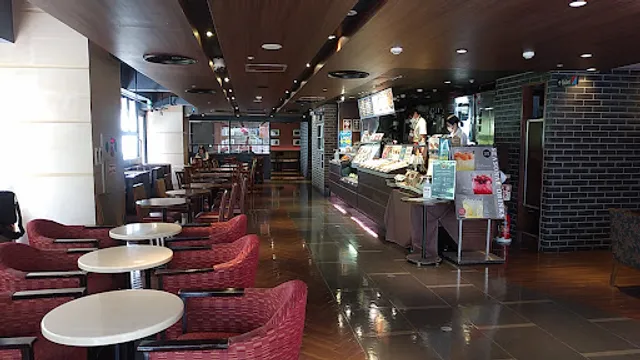 Saint Marc Cafe - Shibuya Koen-dori Street