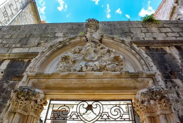 place image