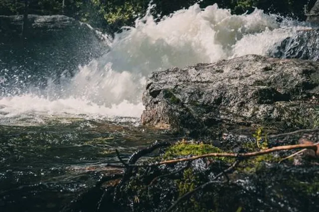 Batu Berangkai Waterfall