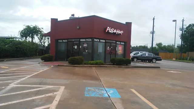 Pizza Hut
