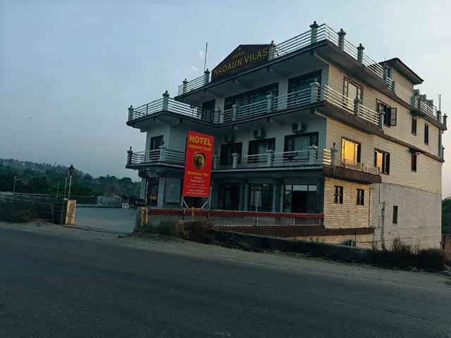 HOTEL NADAUN VILAS [HNV]