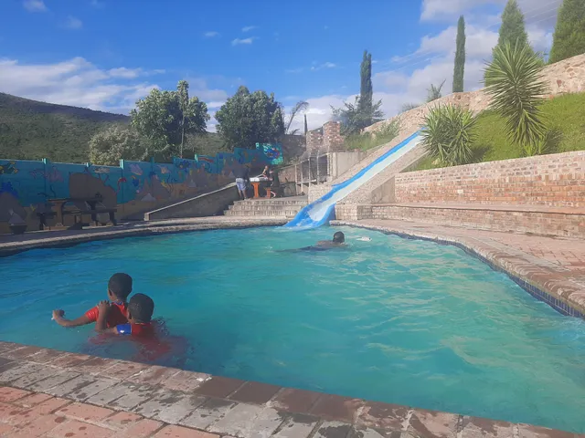 Stone Crescent Hotel