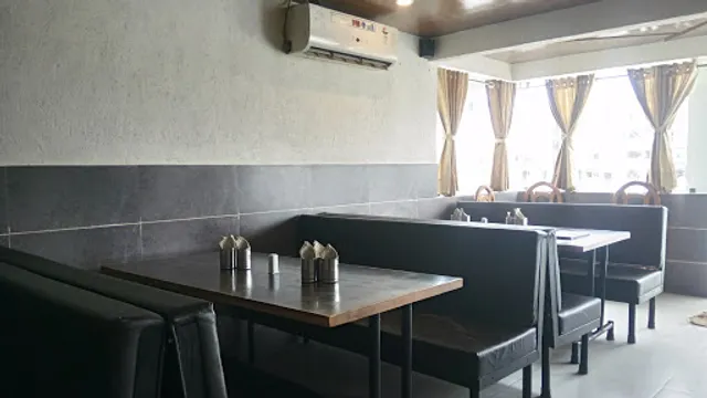 Shree Jaymal Fatta Restaurant