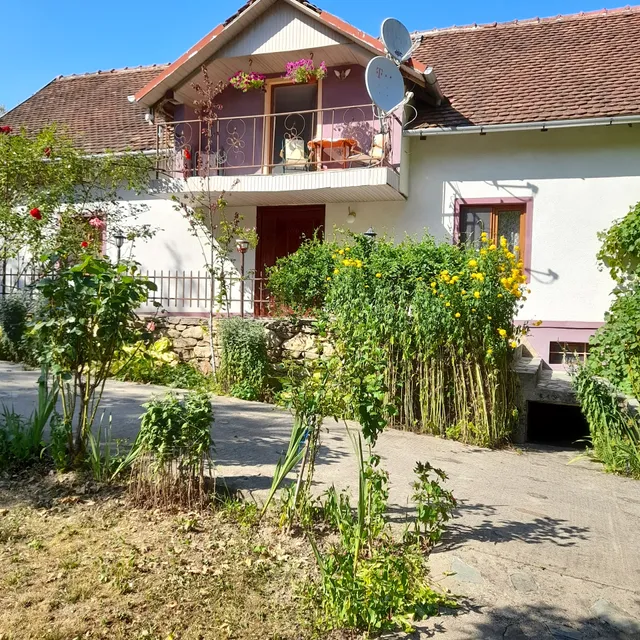 Casa Paradis sat Rugi