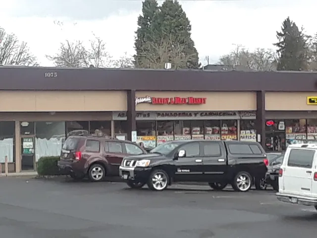 Yesenia's Market Inc